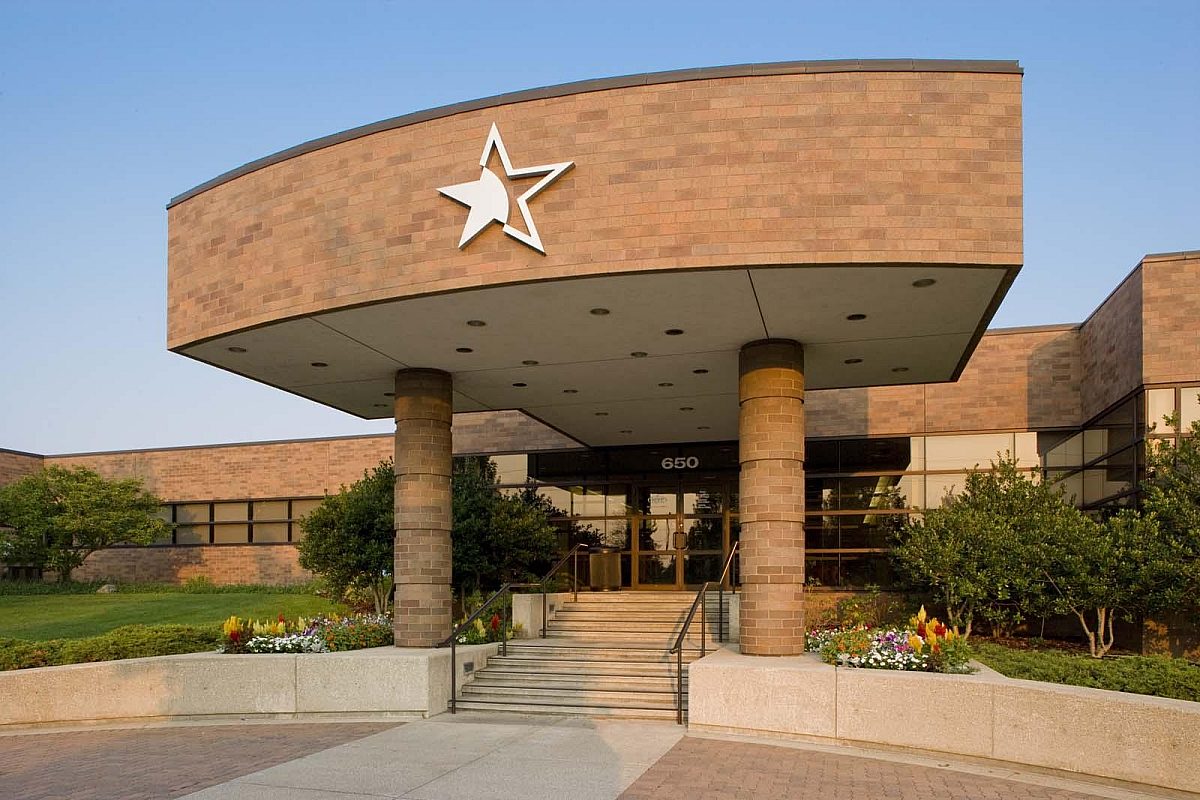 MVP Athletic Clubs, Group Pickleball