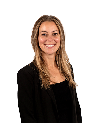 Headshot of Becky Zobl