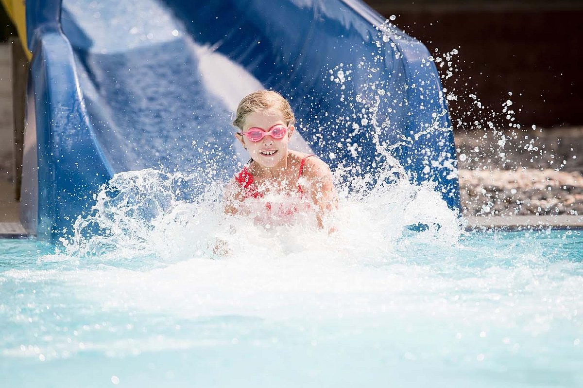 MVP Athletic Clubs, Summer, Outdoor Pools