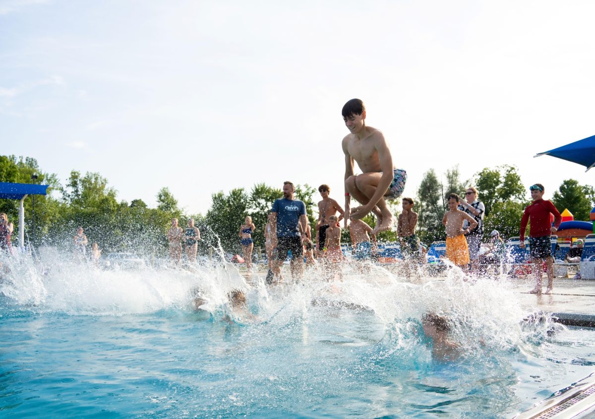 MVP Crahen, Outdoor Pool